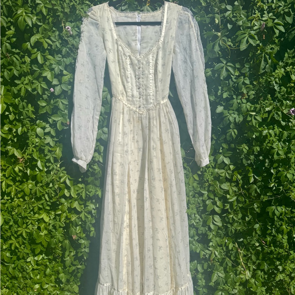 Vintage prairie style maxi dress